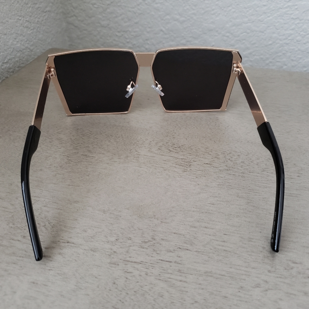 Sunglasses - Picture 3 of 3